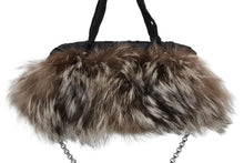 Load image into Gallery viewer, 極美品 PRADA プラダ 2WAYバッグ 5083 トライアングルロゴプレート ナイロン ファー ブラック シルバー金具 中古 4b009196