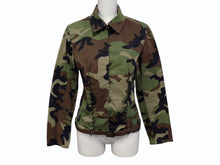 Load image into Gallery viewer, 極美品 Christian Dior クリスチャンディオール VINTAGE ヴィンテージ ジャケット 1P12021066 サイズ36 カモフラ柄 アーカイブ 中古 4b009201