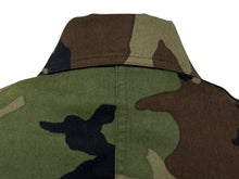 Load image into Gallery viewer, 極美品 Christian Dior クリスチャンディオール VINTAGE ヴィンテージ ジャケット 1P12021066 サイズ36 カモフラ柄 アーカイブ 中古 4b009201
