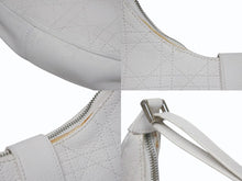 Load image into Gallery viewer, Christian Dior クリスチャンディオール ハーフムーン ワンショルダーバッグ 13-BM-0015 カナージュ ガリアーノ期 美品 中古 4b009212