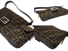 Load image into Gallery viewer, 極美品 FENDI フェンディ マンマバケット ワンショルダーバッグ ズッカ柄 キャンバス レザー ブラウン シルバー金具 中古 4b009220