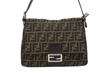 Load image into Gallery viewer, FENDI フェンディ マンマバケット ショルダーバッグ ズッカ柄 コットンキャンバス レザー ブラウン シルバー金具 美品 中古 4b009231