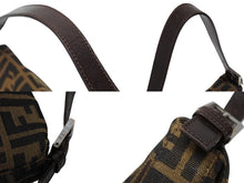 Load image into Gallery viewer, FENDI フェンディ マンマバケット ワンショルダーバッグ ズッカ柄 キャンバス レザー ブラウン シルバー金具 美品 中古 4b009232