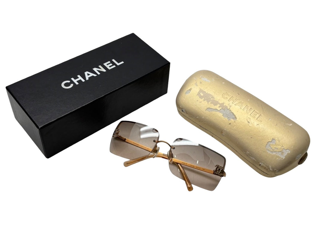 CHANEL シャネル リムレス サングラス アイウェア 4092-B c.102/8Z サイズ62□15 120 ココマーク ラインストーン 美品 中古 4b009270