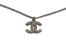 画像をギャラリービューアに読み込む, CHANEL シャネル ココマーク ネックレス 重量約5g F13V刻印 全長約43cm メタル ラインストーン クリア シルバー 美品 中古 4b009278