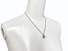 画像をギャラリービューアに読み込む, CHANEL シャネル ココマーク ネックレス 重量約5g F13V刻印 全長約43cm メタル ラインストーン クリア シルバー 美品 中古 4b009278