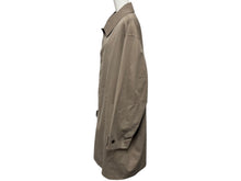 Load image into Gallery viewer, Christian Dior クリスチャンディオール トレンチコート 193C314A5170 サイズ56 ブラウン 比翼ボタン ロゴ金具 美品 中古 4b009388
