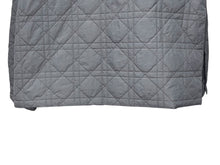 Load image into Gallery viewer, 極美品 Christian Dior クリスチャンディオール 24SS キルティング コーチジャケット 313C509AA106 サイズ56 グレー 中古 4b009411