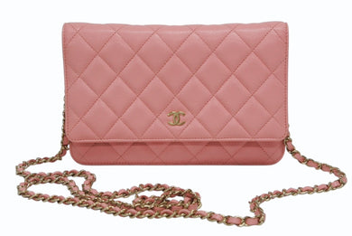 極美品 CHANEL シャネル クラシック マトラッセ チェーンウォレット ショルダーバッグ ランダム番台 キャビアスキン ブラック 中古 4b009542