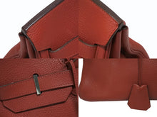 Load image into Gallery viewer, 極美品 ゴルチェ期 HERMES エルメス ショルダーバーキン トリヨンクレマンス レッド □M刻印 ショルダーバッグ 中古 4b009564