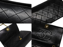 Load image into Gallery viewer, 極美品 CHANEL シャネル フルフラップ ミニマトラッセ19 Sチェーンショルダーバッグ 1番台 ラムスキン ココマーク ゴールド金具 中古 4b009612