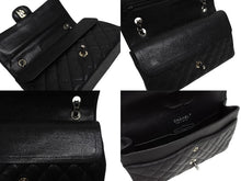 Load image into Gallery viewer, 極美品 CHANEL シャネル マトラッセ25 Wフラップ Wチェーンショルダーバッグ AO1112 13番台 キャビアスキン シルバー金具 中古 4b009616