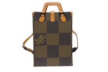 Load image into Gallery viewer, 極美品 LOUIS VUITTON ルイヴィトン NIGO LVスクエアード トートバッグ N40355 ブラウン PVC レザー ブラック金具 中古 4b009628