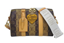 Load image into Gallery viewer, 極美品 LOUIS VUITTON ルイヴィトン シティ キーポル NIGO ショルダーバッグ M45963 モノグラムストライプ 中古 4b009629