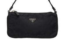 Load image into Gallery viewer, PRADA プラダ ハンドバッグ アクセサリーポーチ トライアングルロゴ イタリア製 ナイロン ブラック シルバー金具 美品 中古 4b009645