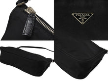 Load image into Gallery viewer, PRADA プラダ ハンドバッグ アクセサリーポーチ トライアングルロゴ イタリア製 ナイロン ブラック シルバー金具 美品 中古 4b009645