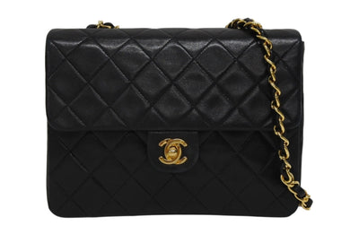 極美品 CHANEL シャネル ミニマトラッセ20 ショルダーバッグ 2番台 ココマーク ブラック ラムスキン ゴールド金具 中古 4b009652