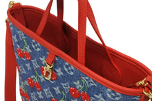 Load image into Gallery viewer, 新品未使用 LOUIS VUITTON ルイヴィトン 村上隆 LV × TM ネヴァーフルインサイドアウトBB トートバッグ M14997 モノグラムデニムチェリー ブルー レッド 中古 4b009710