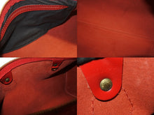 Load image into Gallery viewer, 極美品 LOUIS VUITTON ルイヴィトン スピーディ30 ハンドバッグ M43007 エピ レザー カスティリアンレッド ゴールド金具 中古 4b009713