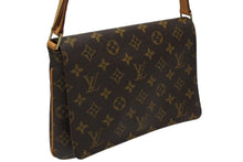 Load image into Gallery viewer, LOUIS VUITTON ルイヴィトン ミュゼットタンゴ ショルダーバック M51257 モノグラム ブラウン 美品 中古 4b009718