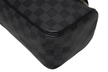 Load image into Gallery viewer, 極美品 LOUIS VUITTON ルイヴィトン ハンドポーチ トワレ ポーチ ダミエグラフィット N47625 ブラック シルバー金具 中古 4b009729