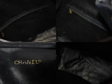 Load image into Gallery viewer, CHANEL シャネル マトラッセ チェーンリュック バックパック ココマーク 2番台 ブラック ラムスキン ゴールド金具 中古 美品 4b009733