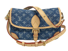 Load image into Gallery viewer, 新品未使用 LOUIS VUITTON ルイヴィトン バッグ ディアヌ ショルダーバッグ M13070 モノグラムデニム ブルー ゴールド金具 中古 4b009760