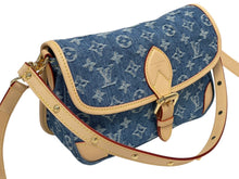 Load image into Gallery viewer, 新品未使用 LOUIS VUITTON ルイヴィトン バッグ ディアヌ ショルダーバッグ M13070 モノグラムデニム ブルー ゴールド金具 中古 4b009760