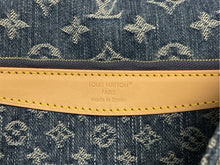 Load image into Gallery viewer, 新品未使用 LOUIS VUITTON ルイヴィトン バッグ ディアヌ ショルダーバッグ M13070 モノグラムデニム ブルー ゴールド金具 中古 4b009760