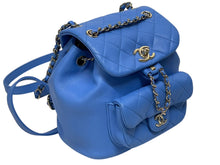 Load image into Gallery viewer, 新品同様 CHANEL シャネル マトラッセスモールバックパック リュック ランダム番台 カーフスキン ブルー シルバー金具 中古 4b009767