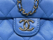 Load image into Gallery viewer, 新品同様 CHANEL シャネル マトラッセスモールバックパック リュック ランダム番台 カーフスキン ブルー シルバー金具 中古 4b009767