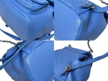 Load image into Gallery viewer, 新品同様 CHANEL シャネル マトラッセスモールバックパック リュック ランダム番台 カーフスキン ブルー シルバー金具 中古 4b009767