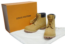 Load image into Gallery viewer, 新品未使用 LOUIS VUITTON ルイヴィトン × Timberland ティンバーランド モノグラム 6インチブーツ LV-TMB-0003 サイズ10 1/2 中古 4b009778