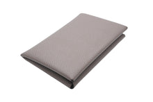 Load image into Gallery viewer, 極美品 HERMES エルメス カルヴィ カードケース コインケース G刻印 ヴォーエプソン エトゥープ 中古 4b009781