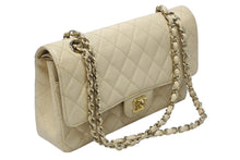 Load image into Gallery viewer, 極美品 CHANEL シャネル マトラッセ25 Wフラップ Wチェーンショルダーバッグ 7番台 キャビアスキン A1112 ベージュ ゴールド金具 中古 4b009858