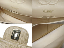 Load image into Gallery viewer, 極美品 CHANEL シャネル マトラッセ25 Wフラップ Wチェーンショルダーバッグ 7番台 キャビアスキン A1112 ベージュ ゴールド金具 中古 4b009858