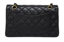 Load image into Gallery viewer, 極美品 CHANEL シャネル チェーンショルダーバッグ マトラッセ23 Wフラップラップ ラムスキン ブラックゴールド 13番台 中古 4b009859