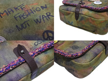 画像をギャラリービューアに読み込む, 極美品 CHANEL シャネル エンブロイダリー グラフィティ ショルダーバッグ A92789 ココマーク 20番台 カーキ 中古 4b009907