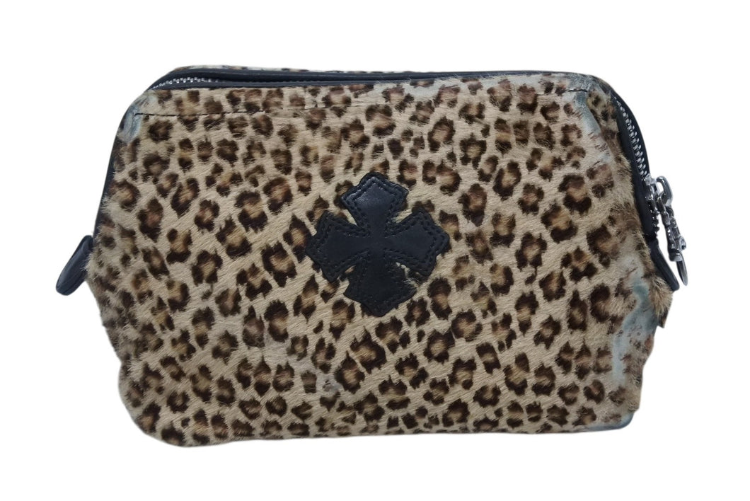 CHRME HEARTS クロムハーツ アクセサリー コスメ ポーチ レオパード柄 ハラコ レザー 良品 中古 4b009936