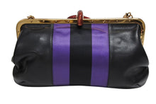 Load image into Gallery viewer, 極美品 GUCCI グッチ ワンショルダーバッグ 129457 04AW トムフォード期 レザー サテン ブラック パープル スネーク ゴールド金具 中古 4b009972