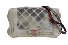 Load image into Gallery viewer, 極美品 名作 CHANEL シャネル アクト2 マトラッセ チェーンショルダーバッグ キャンバス グレー 19番台 ペンキ 中古 4b009973