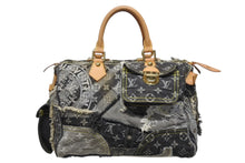 Load image into Gallery viewer, 極美品 LOUIS VUITTON ルイヴィトン スピーディ30 ボストンバッグ パッチワーク M95381 モノグラムデニム ブラック 中古 4b009975