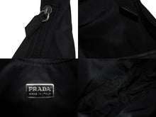 Load image into Gallery viewer, PRADA プラダ ホーボー ハンドバッグ ワンショルダーバッグ MV515 トライアングルロゴ ナイロン ブラック 美品 中古 4b009980