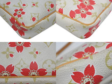 Load image into Gallery viewer, LOUIS VUITTON ルイヴィトン ポシェットアクセソワール チェリーブロッサム 村上隆コラボ M92008 ゴールド金具 美品 中古 4b009993