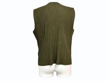 Load image into Gallery viewer, 極美品 ISSEY MIYAKE イッセイミヤケ WHITE LABEL プリーツベスト サンプル JAPAN製 ポリエステル カーキ 中古 4b004344