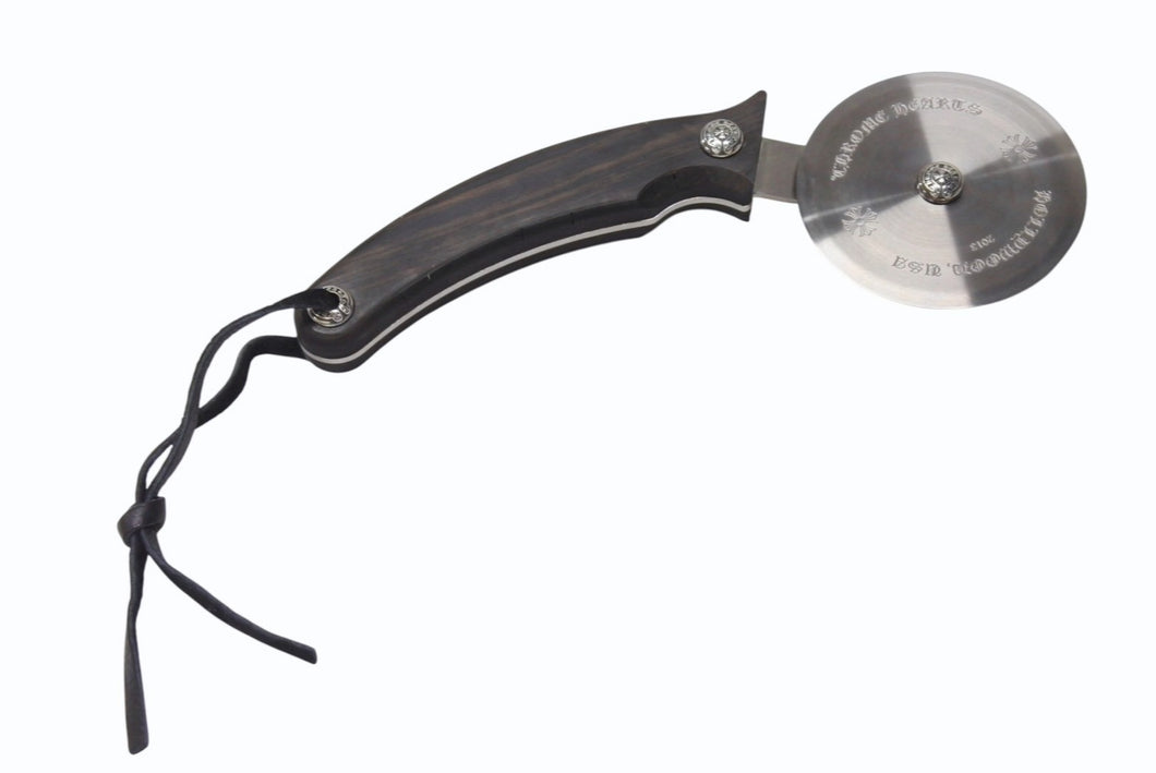 極美品 CHROME HEARTS クロムハーツ PIZZA CUTTER ピザカッター CHプラス ホースシュー エボニーウッド シルバー925 中古 4b004871