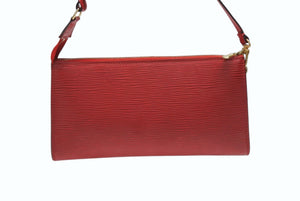LOUIS VUITTON ルイヴィトン ポシェット アクセソワール アクセサリーポーチ エピレザー M5294E レッド ゴールド金具 美品 中古 4b008101