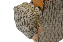 Load image into Gallery viewer, CHRISTIAN DIOR クリスチャンディオール ワンショルダーバッグ ストリートシック トロッターライン ベージュ ブラウン ゴールド金具 美品 中古 4b007744
