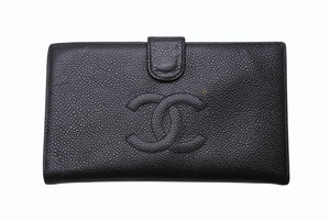 CHANEL シャネル 二つ折り長財布 ロングウォレット 8番台 ココマーク キャビアスキン ブラック フランス製 ゴールド金具 美品 中古 4c068516