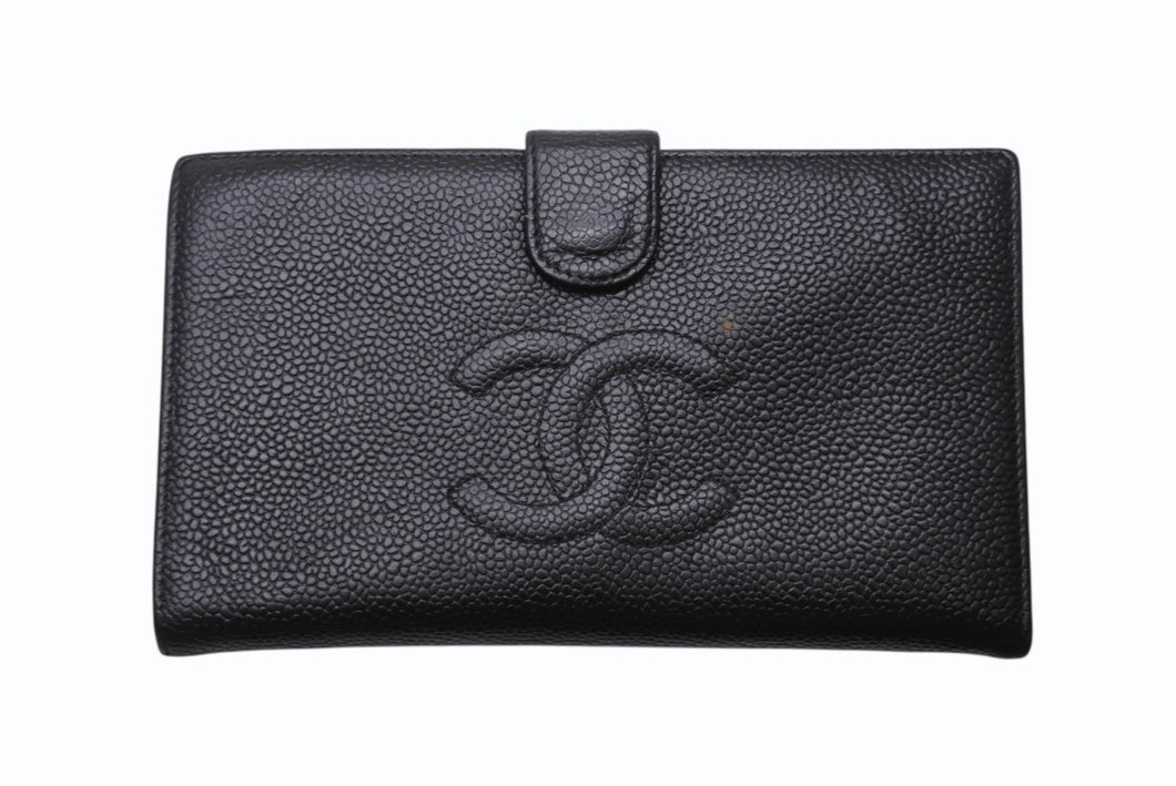 CHANEL シャネル 二つ折り長財布 ロングウォレット 8番台 ココマーク キャビアスキン ブラック フランス製 ゴールド金具 美品 中古 4c068516